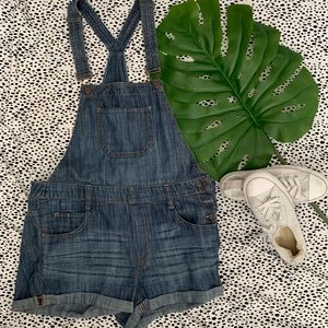 Express Jeans - Express Denim Overall Shorts Express Jeans - Express Denim Overall Shorts